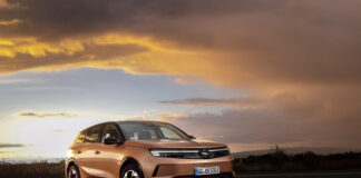 ALL-NEW OPEL GRANDLAND: redefining grand at your local Opel dealer nationwide