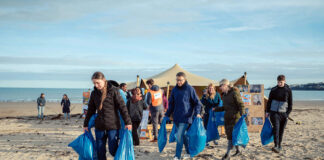 Beach cleaning in east Cork on World Wildlife Day