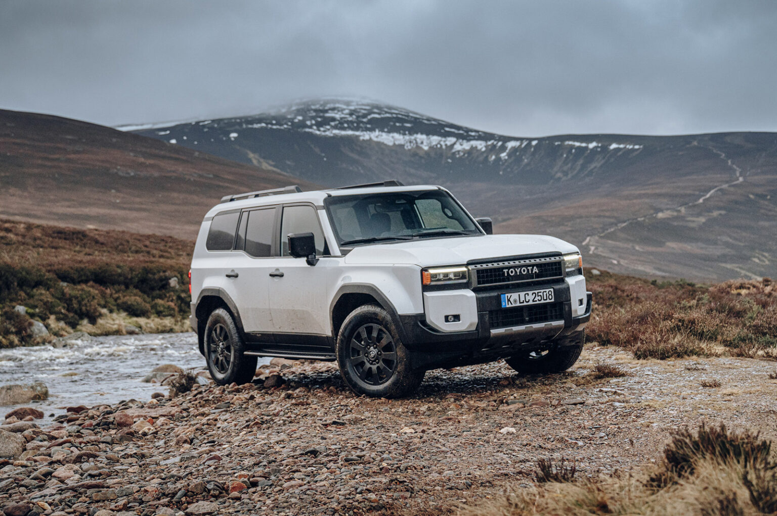 Toyota Land Cruiser Commercial arrives in Ireland this June - The ...