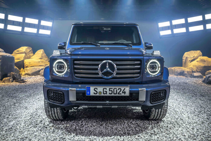 Mercedes-Benz G-Class (2)