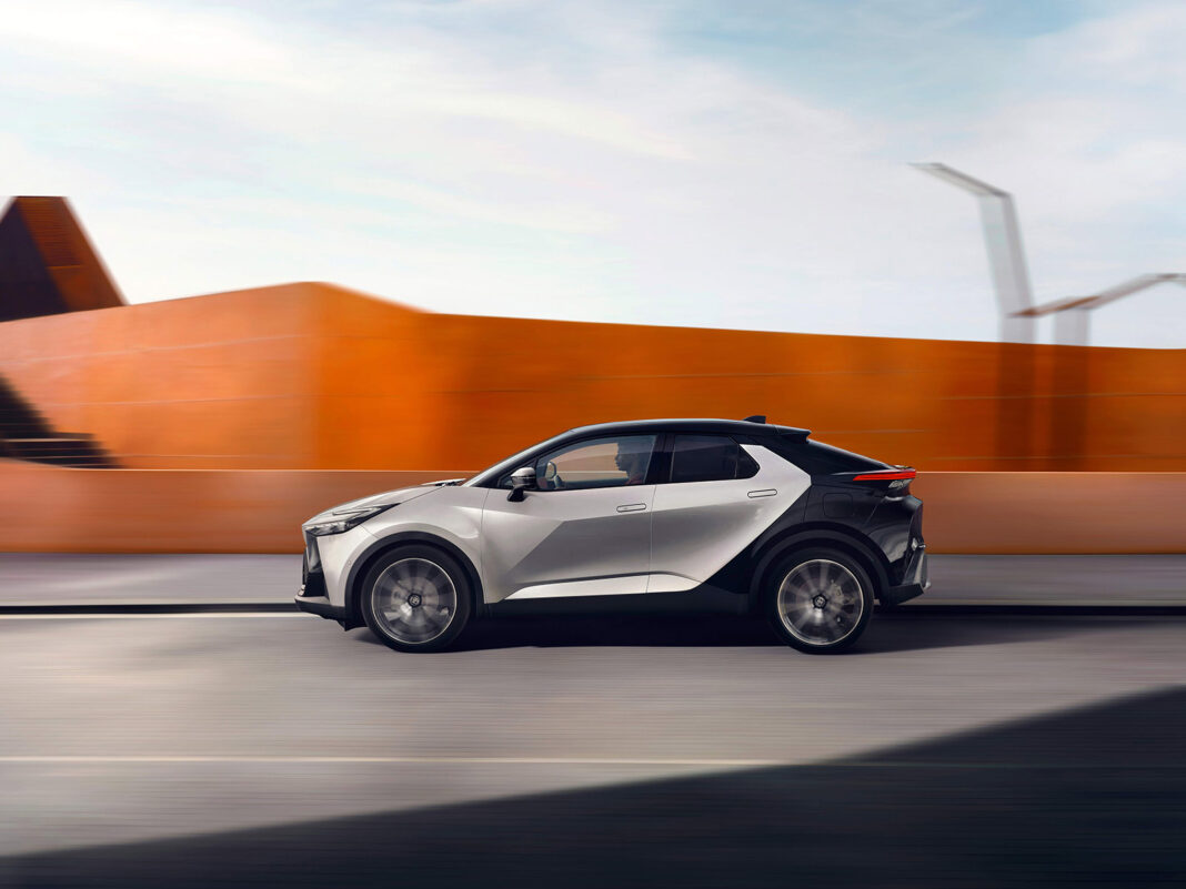 Toyota unleash huge offers on Electrified Models including 252 Range ...