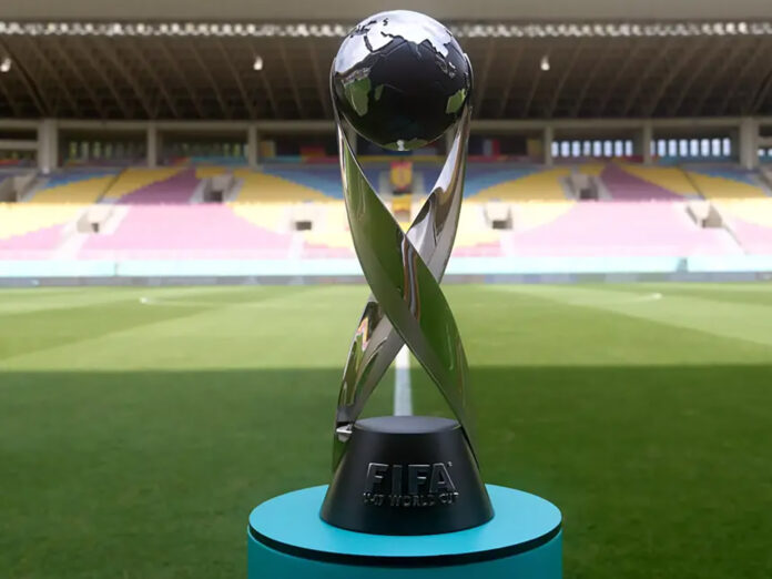 content-production-cu212-217525_FIFA-U-17-World-Cup-Trophy.jpeg