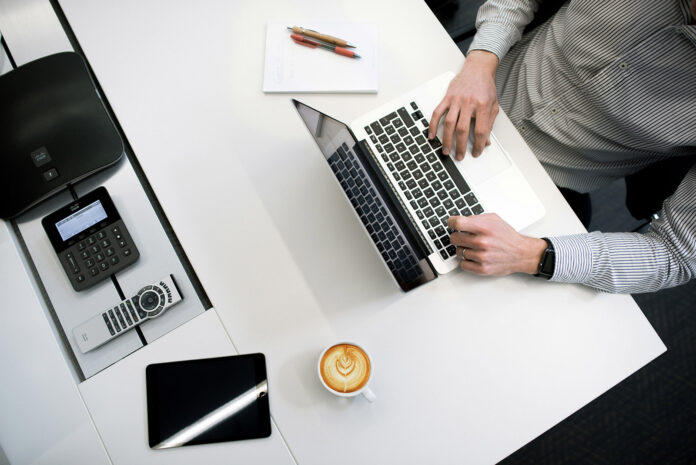 content-Business Owner-tyler-franta-iusJ25iYu1c-unsplash-Stock