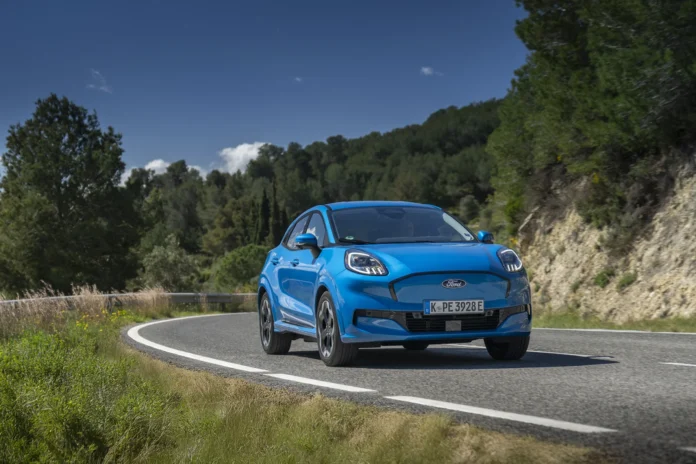 Ford Puma Blue