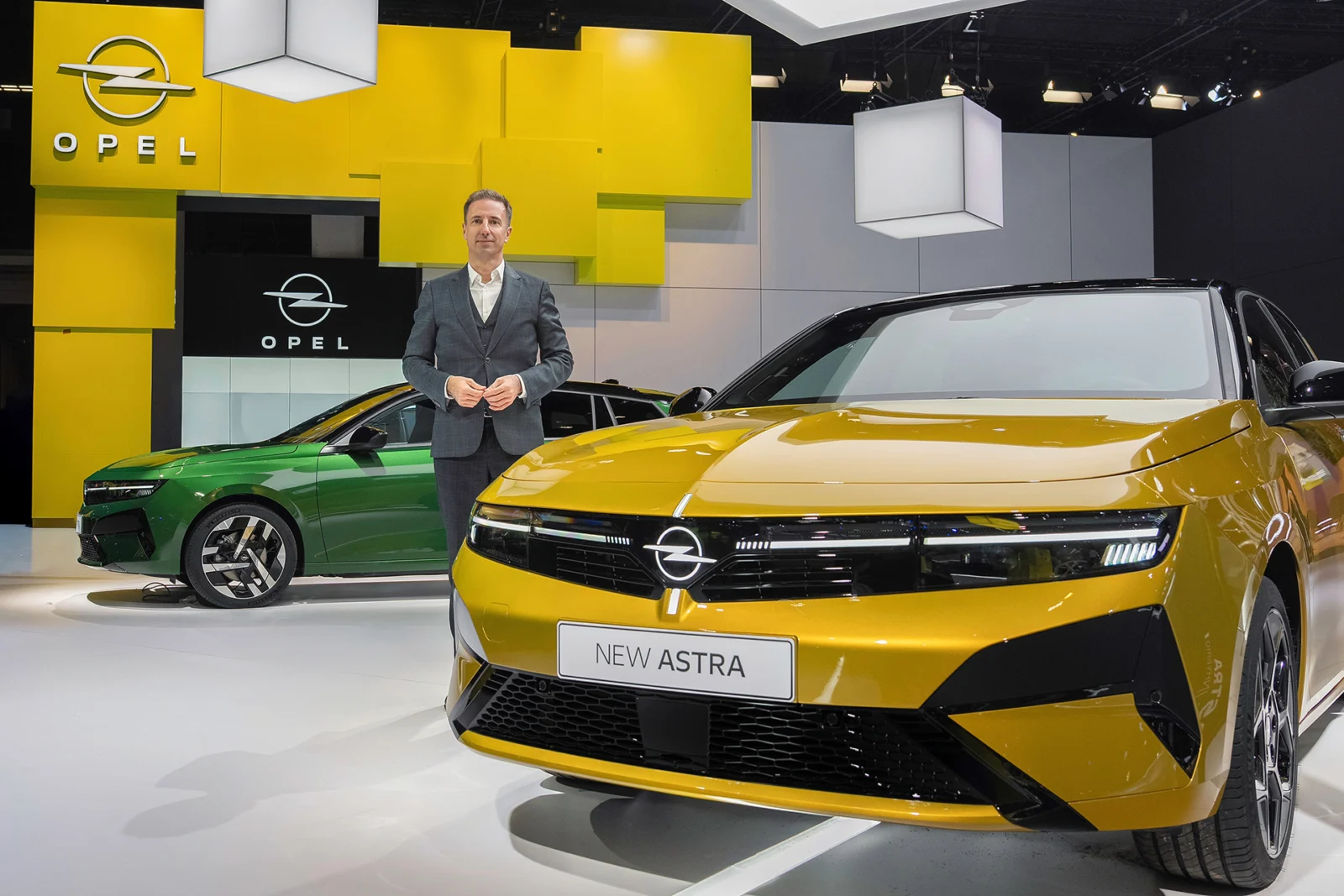 New Opel Astra celebrates World Premiere at Brussels Motor Show