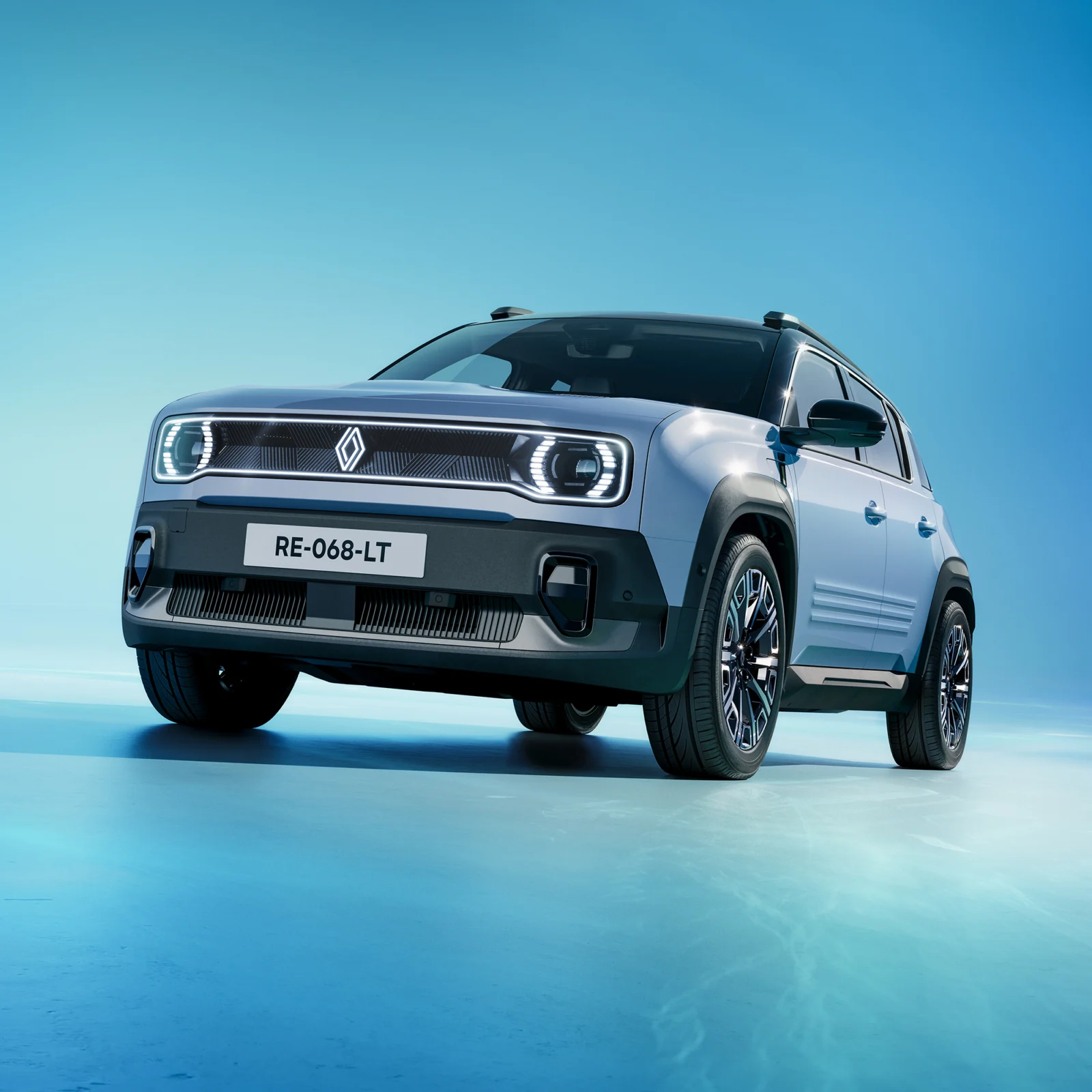 REVIEW: Renault 4 E-Tech