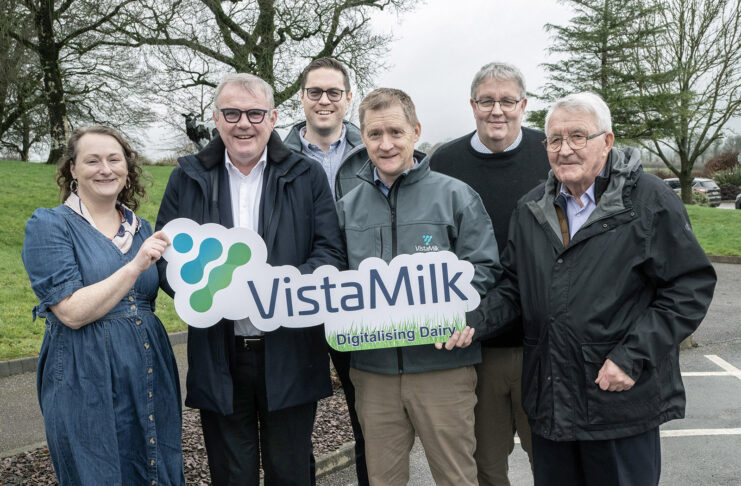 New research collaboration launched to advance rapid feed nutritive value analysis for Irish pastures and silages
