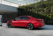 The Škoda Superb gains an all-new plug-in hybrid with 140km electric range