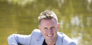 Mike Denver to kick off Live in the Marquee at Tipperary Town Festival this Friday