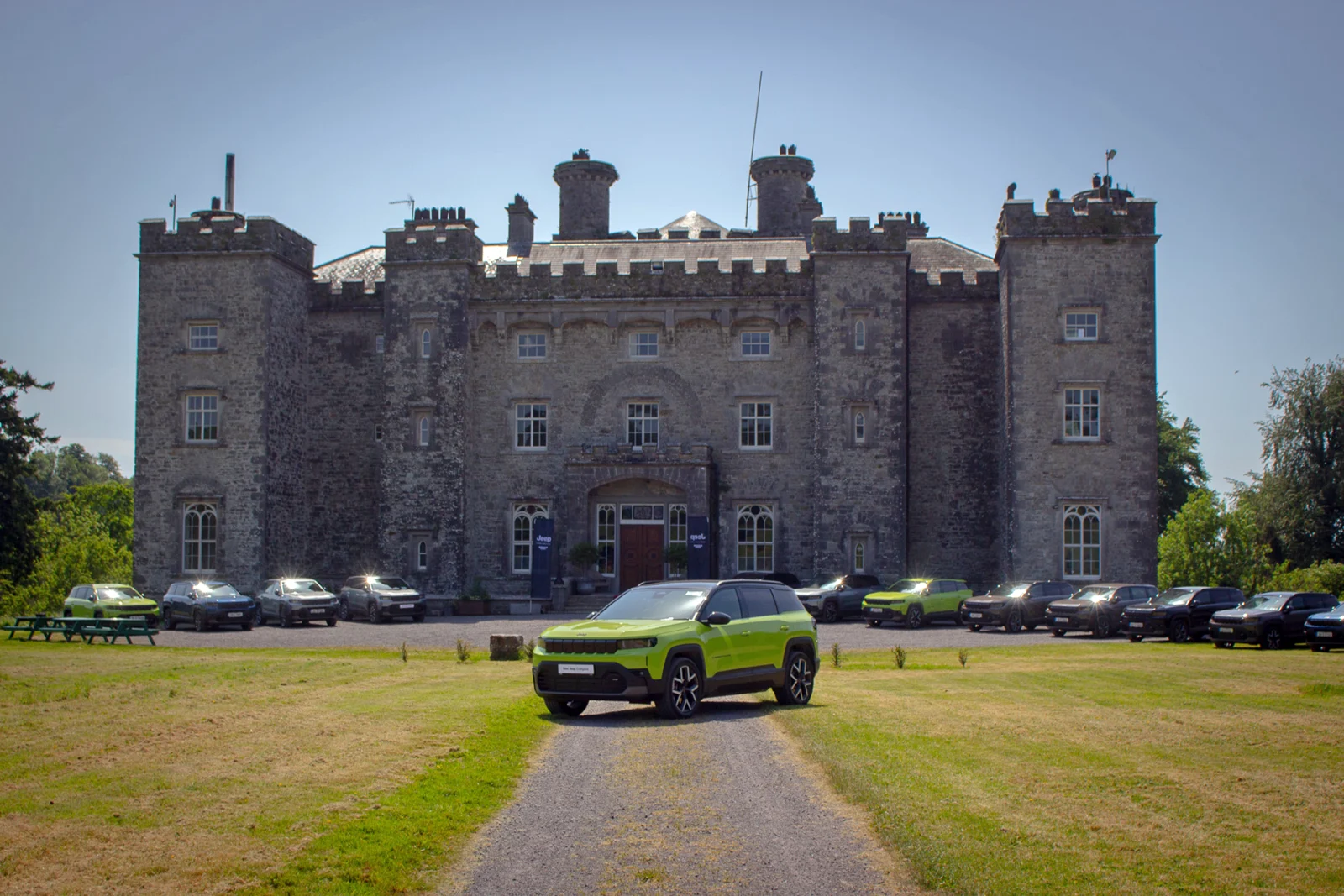 New Jeep Compass makes debut Irish performance at Slane Castle