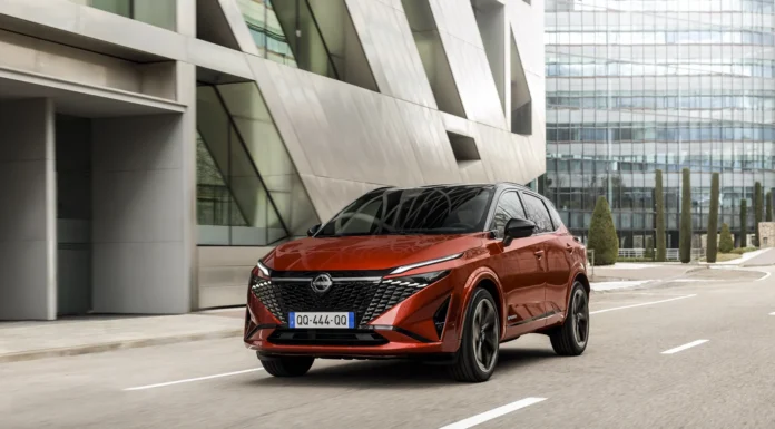 Nissan offers 262 buyers smart move with €4K their way