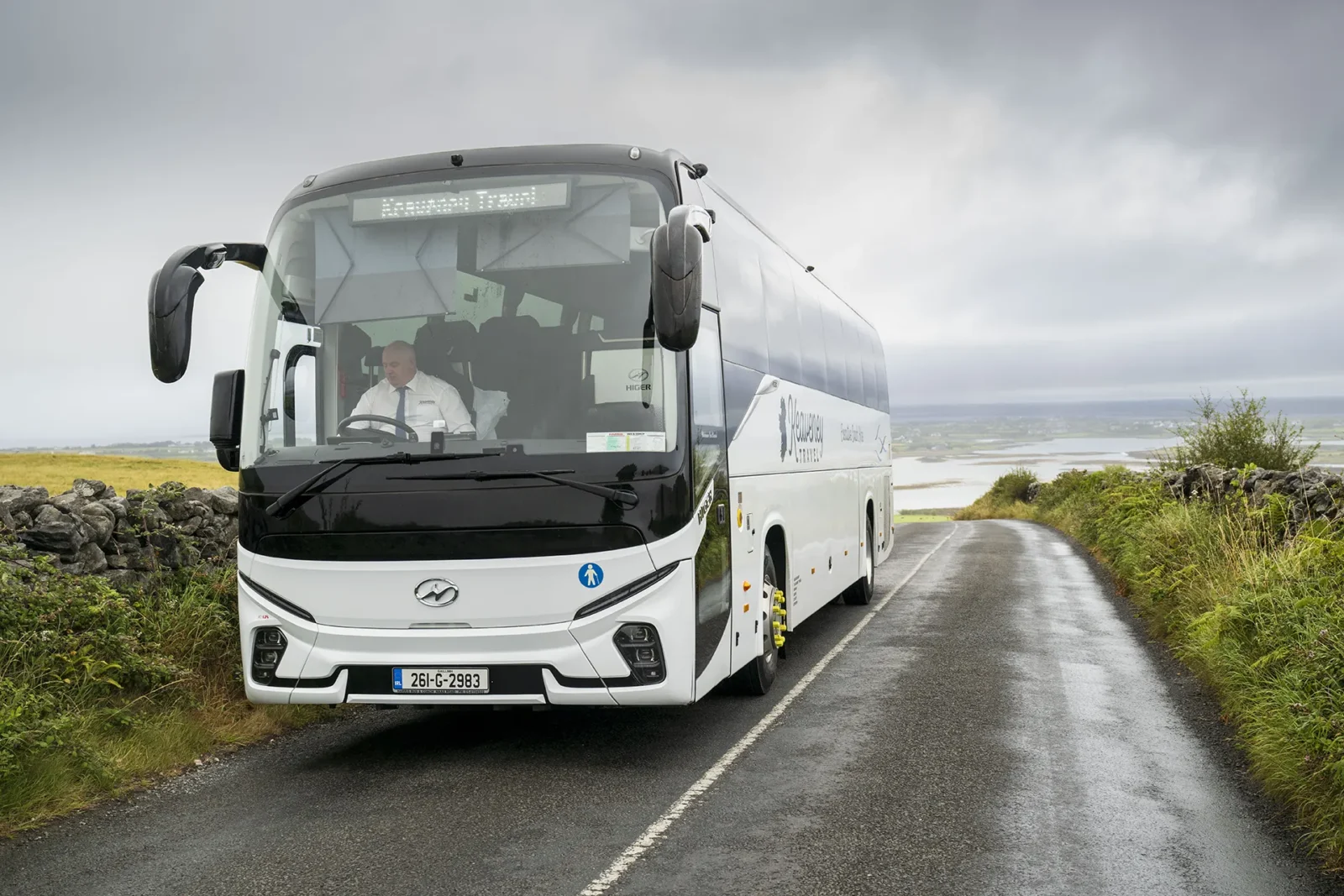 Keaveney Travel backs 5-year manufacturer’s warranty with seven HIGER V-Series coach fleet