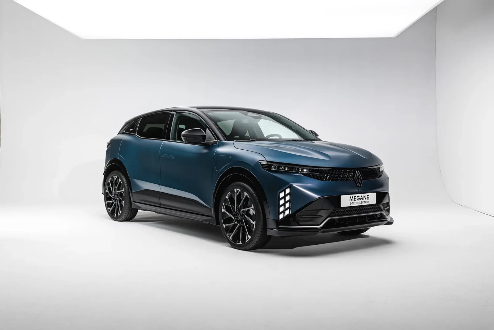 New Renault Megane E-Tech Electric