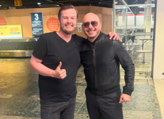 Pitbull leaves fan starstruck at Shannon Airport