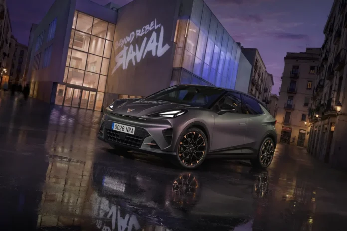 001_CUPRA-Raval-Plasma__HQ