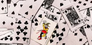 How Many Cards Are in a Deck? Standard, Jokers and Casino Decks