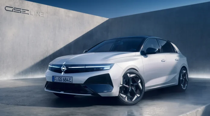 New Opel Astra GSE Line to celebrate debut at Paris Motor Show 2026