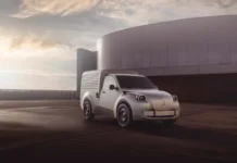 Citroën revives the iconic silhouette of its light commercial vehicle, 2 CV Fourgonnette Concept