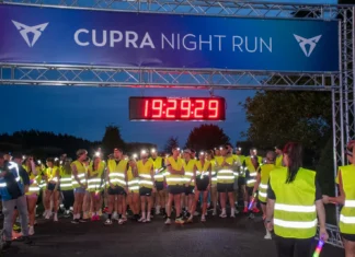 CUPRA Night Run lights up Palmerstown House Estate in support of Endometriosis Ireland